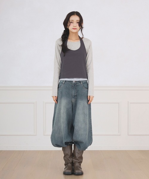 FCMM（エフシーエムエム）の「HALTER NECK ENSEMBLE / ホルターネックアンサンブル（アンサンブル・レディース・チャコールグレー/ネイビー・SMALL/MEDIUM）」の8枚目の写真