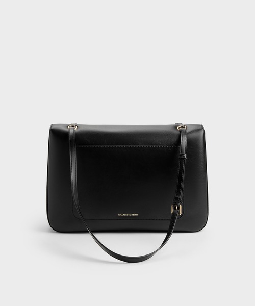 CHARLES & KEITH(チャールズ & キース)の「Connie コニー キルテッド ショルダーバッグ(ショルダーバッグ・レディース・ブラック・L)」の3枚目の写真