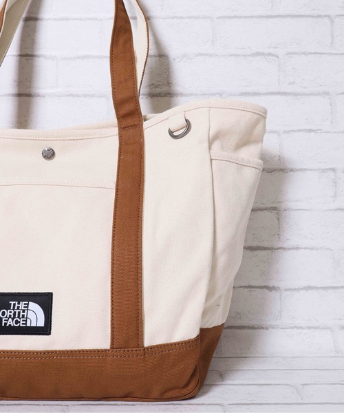 THE NORTH FACE(ザノースフェイス)の「【THE NORTH FACE/ザノースフェイス】ALL-DAY TOTE L キャンバストートバッグ A4対応 大容量 ショルダートート ユニセックス(トートバッグ・レディース・ブラック/ナチュラル/アーミー・ONE SIZE)」の7枚目の写真