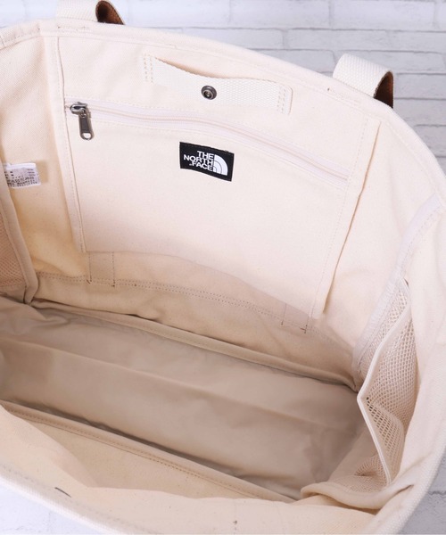 THE NORTH FACE(ザノースフェイス)の「【THE NORTH FACE/ザノースフェイス】ALL-DAY TOTE L キャンバストートバッグ A4対応 大容量 ショルダートート ユニセックス(トートバッグ・レディース・ブラック/ナチュラル/アーミー・ONE SIZE)」の5枚目の写真