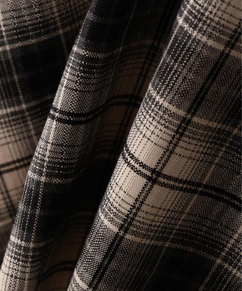 L.H.P(エルエイチピー)の「MAVYTH/メヴィス/TROMPEIL CHECK SKIRT(スカート・レディース・ブラック/ベージュ・S/M)」の4枚目の写真