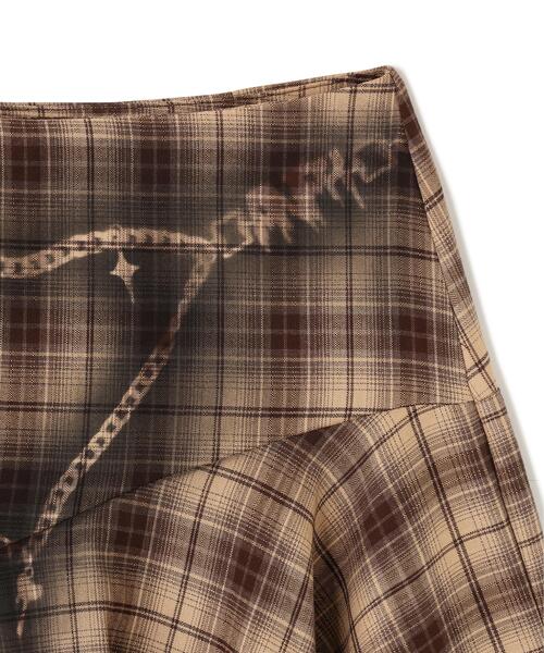 L.H.P(エルエイチピー)の「MAVYTH/メヴィス/TROMPEIL CHECK SKIRT(スカート・レディース・ブラック/ベージュ・S/M)」の13枚目の写真