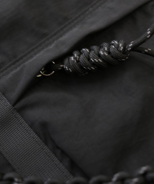 cheriella(シェリエラ)の「【cheriella】CONTROL FREAK / CTFK(コントロールフリーク)/撥水ナイロンコードチェーン3WAYトートバッグ NYLON CORD CHAIN 3WAY TOTE BAG(ショルダーバッグ・レディース・ブラック/ベージュ・FREE)」の14枚目の写真
