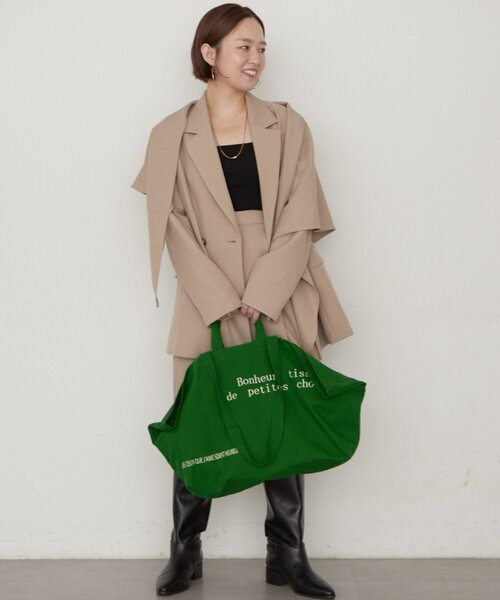 LOUNGEDRESS(ラウンジドレス)の「【GALENA/ガレナ】@kuuu_ldコラボ|ビッグ2WAYロゴトートバッグ(トートバッグ・レディース・ベージュ/グリーン・FREE)」の7枚目の写真