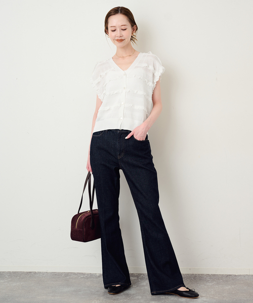 SLOBE IENA（スローブイエナ）の「crinkle crinkle crinkle SLOBE別注 フリルニットベスト（ニット/セーター・レディース・ブラウン/ホワイト・FREE）」の4枚目の写真
