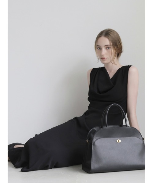 celon(セロン)の「elegant drape maxi dress(ドレス・レディース・ブラック・FREE)」の14枚目の写真