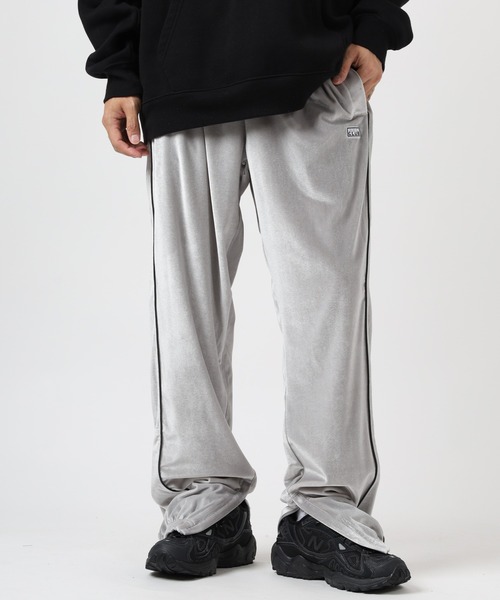PRO CLUB (プロクラブ)の「PRO CLUB VELOUR TRACK PANT サイドラインベロアトラックパンツ セットアップ可(その他パンツ・メンズ・ブラック/ピンク/シルバー/ネイビー・M/S/2XL/3XL/XS/XL/L)」の4枚目の写真