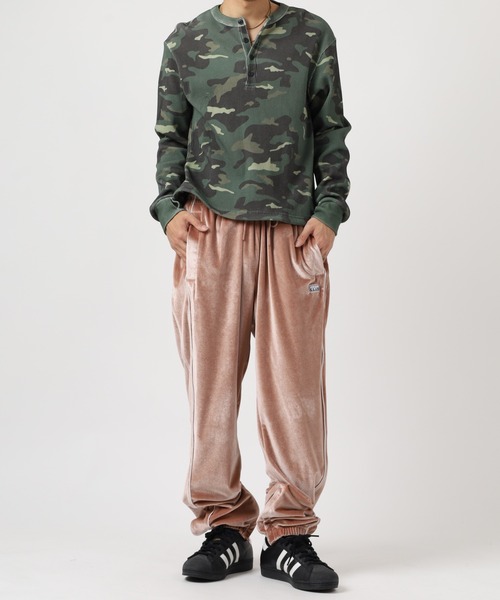 PRO CLUB (プロクラブ)の「PRO CLUB VELOUR TRACK PANT サイドラインベロアトラックパンツ セットアップ可(その他パンツ・メンズ・ブラック/ピンク/シルバー/ネイビー・M/S/2XL/3XL/XS/XL/L)」の22枚目の写真