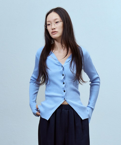 THINGS THAT MATTER(シングス ザット マター)の「WAVY FRONT CUTOUT RIB CARDIGAN / ウェイビーフロントカットアウトリブカーディガン(カーディガン/ボレロ・レディース・ブラック/グレー/サックスブルー・FREE)」の10枚目の写真