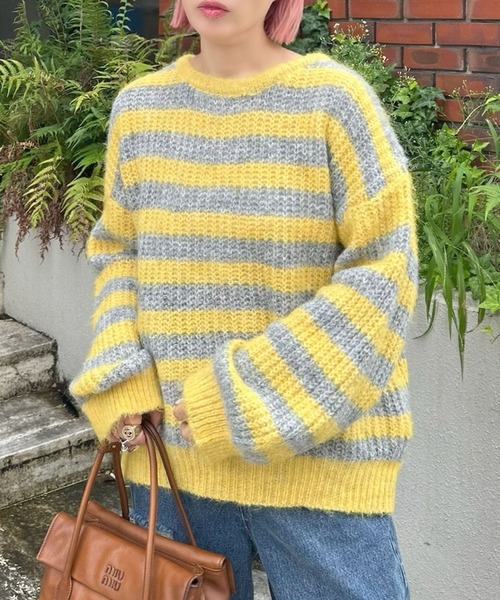 Alley Tokyo(アリートーキョー)の「ゆるビッグボーダーニット(ニット/セーター・レディース・イエロー/ピンク/ブルー/オフホワイト・FREE)」の3枚目の写真