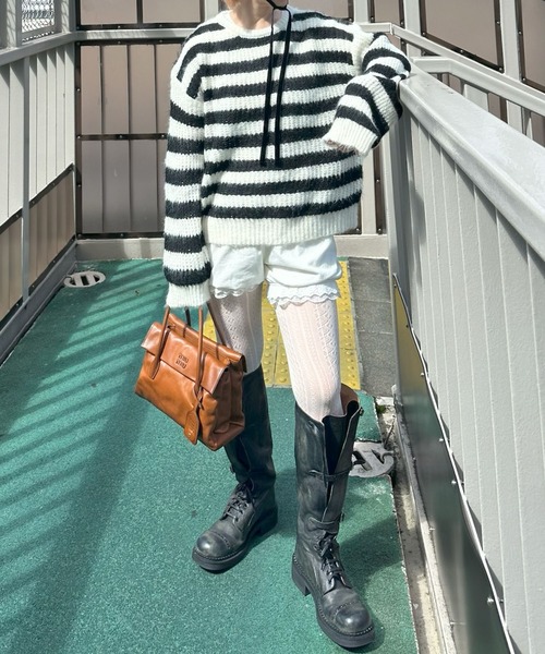 Alley Tokyo(アリートーキョー)の「ゆるビッグボーダーニット(ニット/セーター・レディース・イエロー/ピンク/ブルー/オフホワイト・FREE)」の16枚目の写真