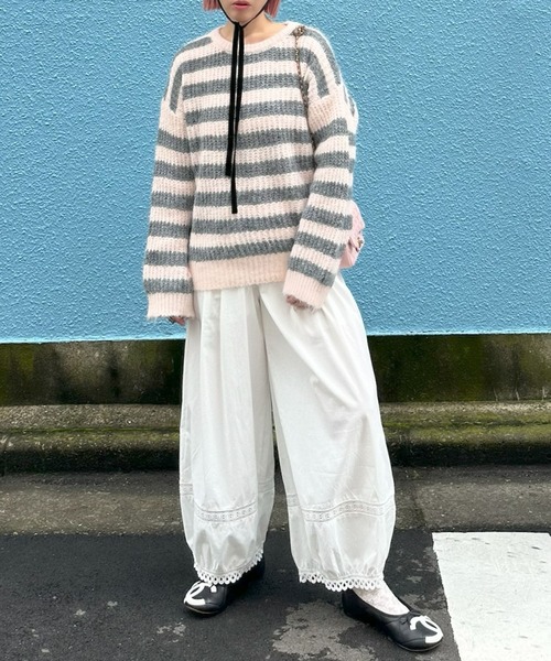 Alley Tokyo(アリートーキョー)の「ゆるビッグボーダーニット(ニット/セーター・レディース・イエロー/ピンク/ブルー/オフホワイト・FREE)」の8枚目の写真
