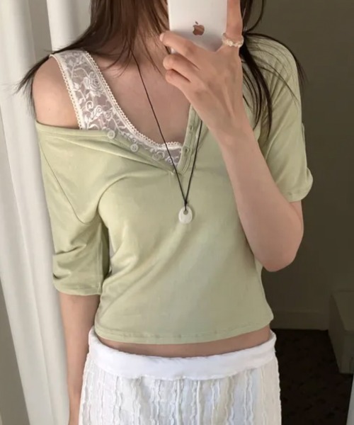 LOENNE(ロエヌ)の「Henley Neck Loose Tee / ヘンリーネックルーズTシャツ(Tシャツ/カットソー・レディース・ホワイト/ライトグリーン/グレー・FREE)」の6枚目の写真