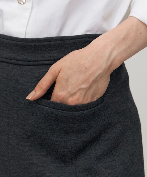 BACCA(バッカ)の「【WEB先行予約】ミラノリブ ワイドパンツ(その他パンツ・レディース・チャコールグレー・34/36)」の4枚目の写真