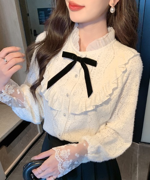 AMAJI(アマジ)の「リボン レース インナートップス(その他トップス・レディース・ベージュ・SMALL/MEDIUM/LARGE/X-LARGE)」の1枚目の写真