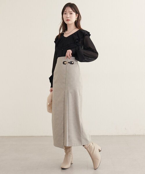 natural couture(ナチュラルクチュール)の「フリルカラーカーディガン(カーディガン/ボレロ・レディース・アイボリー/ブラック/ボルドー/グレイッシュベージュ/ブラウン・FREE)」の20枚目の写真