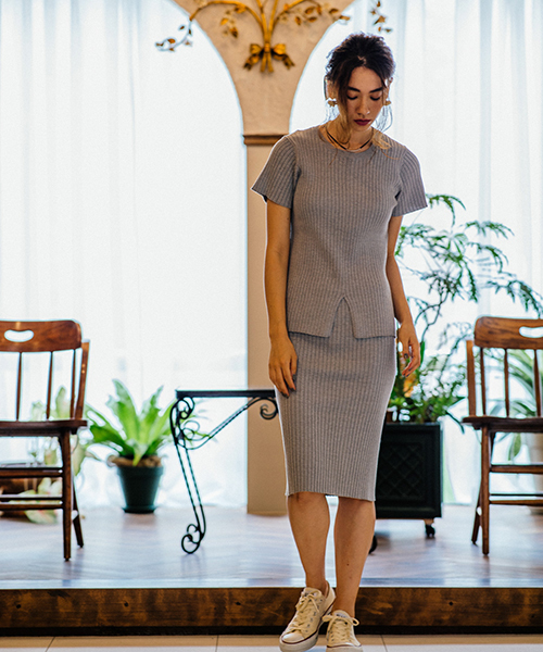 LAYMEE（レイミー）の「Citra knit skirt / シトラニットスカート（スカート・レディース・杢グレー/ブルー/ホワイト/ブラック・FREE）」の4枚目の写真