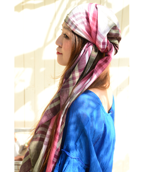 チャイハネ（チャイハネ）の「【チャイハネ】チェック柄アースストール（ストール/ショール・レディース・ブルー/レッド/ブラウン・FREE）」の12枚目の写真