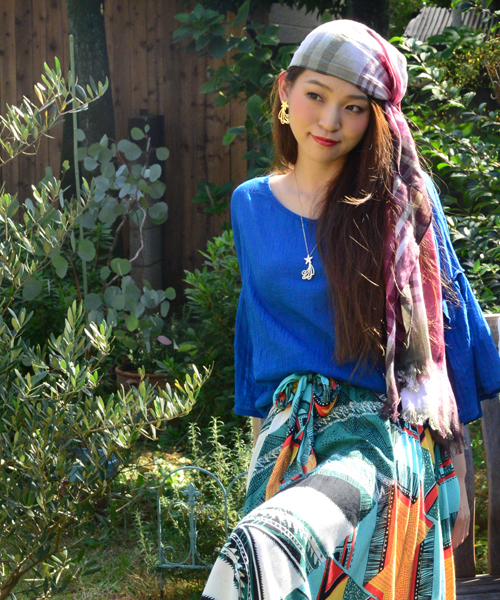 チャイハネ（チャイハネ）の「【チャイハネ】チェック柄アースストール（ストール/ショール・レディース・ブルー/レッド/ブラウン・FREE）」の13枚目の写真