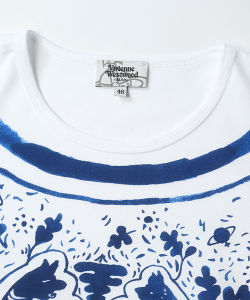 Vivienne Westwood MAN（ヴィヴィアンウエストウッドマン）の「ドッグクレスト リラックスTシャツ【279058 5113】（Tシャツ/カットソー・メンズ・ホワイト・44/46/48）」の5枚目の写真