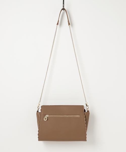 Heather（ヘザー）の「ＰＵスカラップショルダー 765701（ショルダーバッグ・レディース・ブラック/ブラウン系その他/ホワイト・FREE）」の3枚目の写真