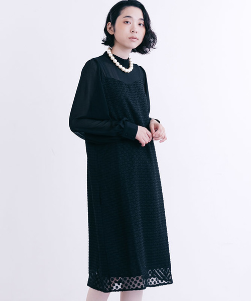 merlot plus（メルロープリュス）の「ドビーシフォンワンピース