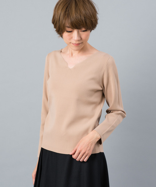 RIVE DROITE（リヴドロワ）の「ハートネックプルオーバー（ニット/セーター・レディース・オフホワイト/ブラック/ミント/ベージュ・FREE）」の4枚目の写真