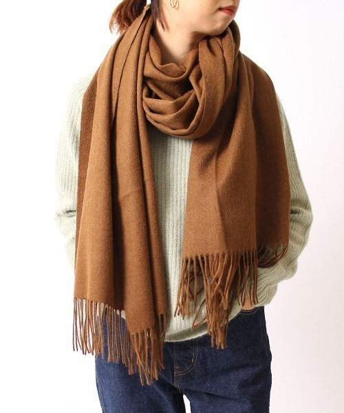 TWEED MILL（ツイードミル）の「[TWEED MILL/ツイードミル] 70×190 大判ウールストール（ストール/ショール・レディース・ネイビー/ライトブラウン/シルバーグレー/ホワイト×ブラック/ブルー系その他/キャメル/レッド系その他/チェック/レッド系その他2/ブラウン系その他/チャコールグレー/ブラック系その他/グレー系その他/ホワイト系その他/グレー系その他2/グレー系その他3/グレー系その他4/イエロー×ブラック/ブラウン系その他2/レッド系その他3/ブラック/ベージュ/オレンジ/グリーン系その他/ロイヤルブルー/ベージュ系その他/ブラウン系その他3/グリーン系その他3/グリーン系その他2/ラベンダー・F）」の12枚目の写真