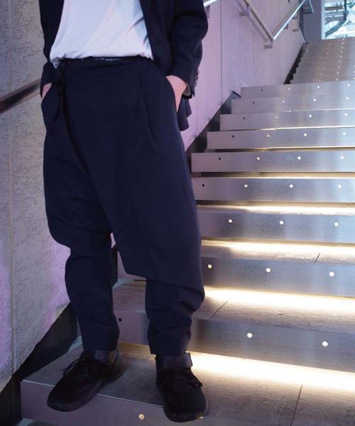 rovtski(ロフトスキー)の「rovtski 【春夏のセットアップ】TROPICAL斜結パンツ(スラックス・メンズ・ライトグレー/ネイビー/ベージュ/ダークブルー・MEDIUM/LARGE)」の3枚目の写真