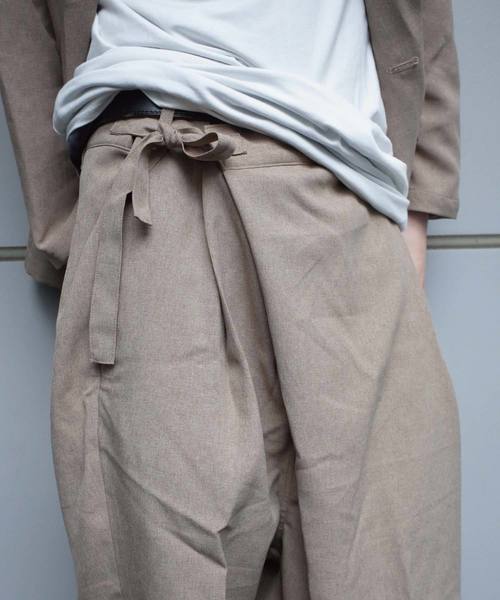 rovtski(ロフトスキー)の「rovtski 【春夏のセットアップ】TROPICAL斜結パンツ(スラックス・メンズ・ライトグレー/ネイビー/ベージュ/ダークブルー・MEDIUM/LARGE)」の9枚目の写真