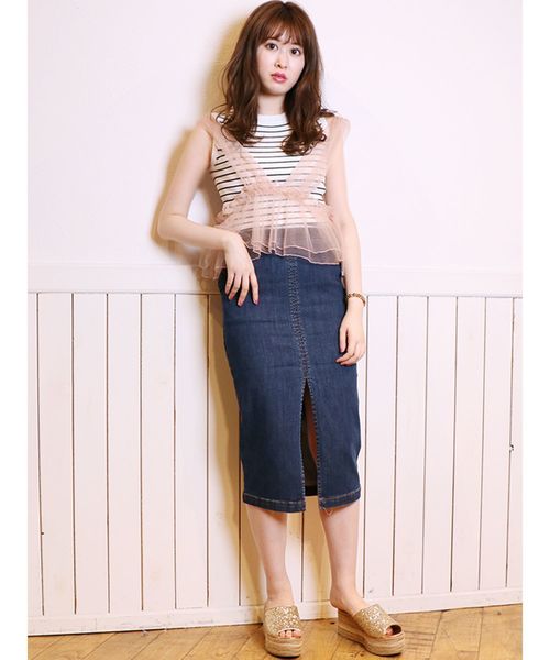 dazzlin(ダズリン)の「デニムスリットナロースカート(デニムスカート・レディース・ネイビー/インディゴブルー・MEDIUM/SMALL)」の11枚目の写真