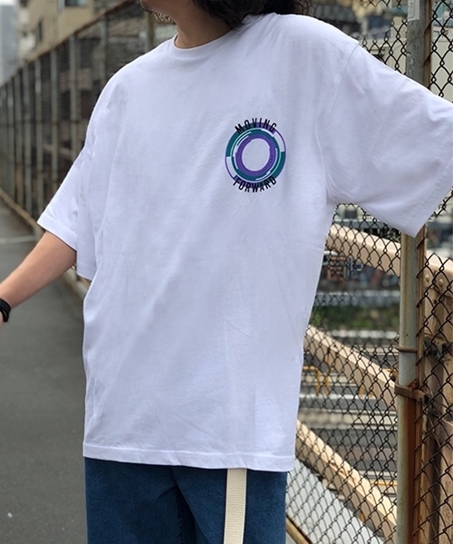 kutir（クティール）の「CIRCLE LOGO EX BIG TEE/ サークルロゴスーパービッグTシャツ（Tシャツ/カットソー・メンズ・ホワイト/ブラック・MEDIUM/LARGE）」の3枚目の写真