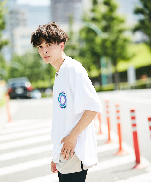 kutir（クティール）の「CIRCLE LOGO EX BIG TEE/ サークルロゴスーパービッグTシャツ（Tシャツ/カットソー・メンズ・ホワイト/ブラック・MEDIUM/LARGE）」の8枚目の写真