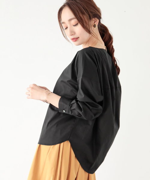 YECCA VECCA（イェッカヴェッカ）の「バックボリュームシャツ（シャツ/ブラウス・レディース・ホワイト/ブラック/キャメル・FREE）」の11枚目の写真