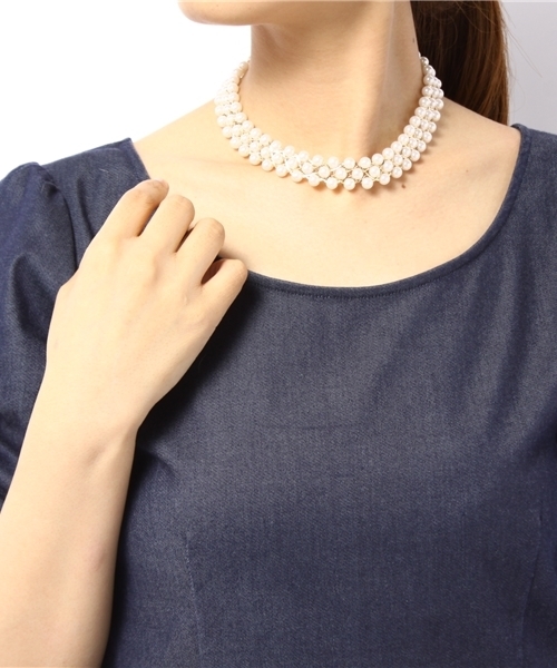 Chico（チコ）の「パールボールチョーカー（ネックレス・レディース・ホワイト・FREE）」の2枚目の写真