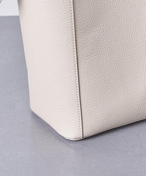 UNITED ARROWS(ユナイテッドアローズ)の「UBCS ワンショルダーバッグ†(ショルダーバッグ・レディース・ネイビー/ナチュラル/ブラウン・FREE)」の16枚目の写真