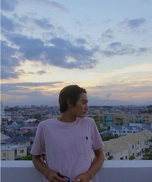 Quiksilver(クイックシルバー)の「QP PLAIN PACK ST/クイックシルバー メンズ 半袖 Tシャツ ポケットT ポケT(Tシャツ/カットソー・メンズ・グレー/ピンク/ヘザーグレー・SMALL/MEDIUM/LARGE/X-LARGE)」の1枚目の写真