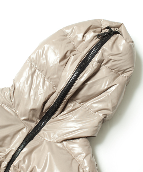 NANO universe(ナノユニバース)の「DUVETICA(デュベティカ)/ aridteodue(ダウンベスト・メンズ・ベージュ/ブルー/ネイビー/ブラック・46/48/50)」の19枚目の写真