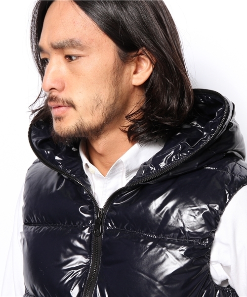 NANO universe(ナノユニバース)の「DUVETICA(デュベティカ)/ aridteodue(ダウンベスト・メンズ・ベージュ/ブルー/ネイビー/ブラック・46/48/50)」の15枚目の写真