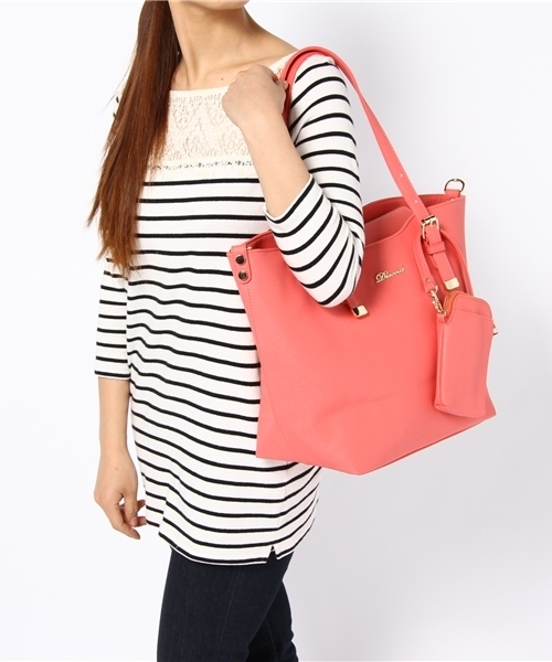 DISCOAT（ディスコート）の「【Discoat】ポーチ付2WAYトート（トートバッグ・レディース・アイボリー/ベージュ/ブラック/ピンク・ﾌﾘ-）」の17枚目の写真