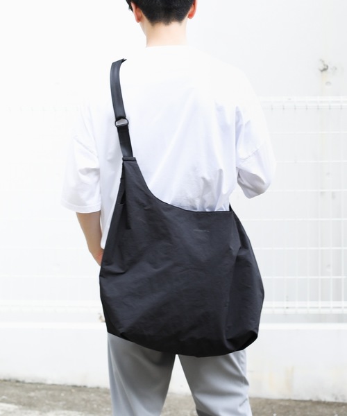 CRAMSHELL(クラムシェル)の「SHOULDER SHOPPING BAG L(ショルダーバッグ・メンズ・グレー/ブラック・FREE)」の17枚目の写真