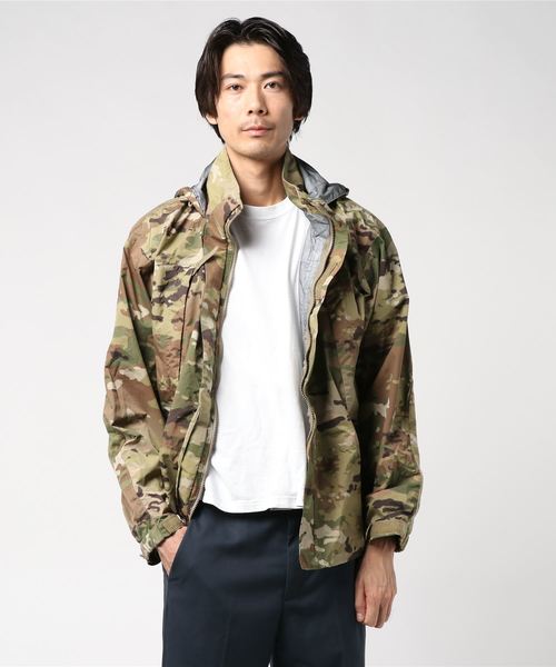 ROOPTOKYO（ループトウキョウ）の「GEN Ⅲ LEVEL 6 OCP PARKA フードブルゾン（ミリタリージャケット・メンズ・ホワイト/カモフラージュ・XS/S）」の2枚目の写真