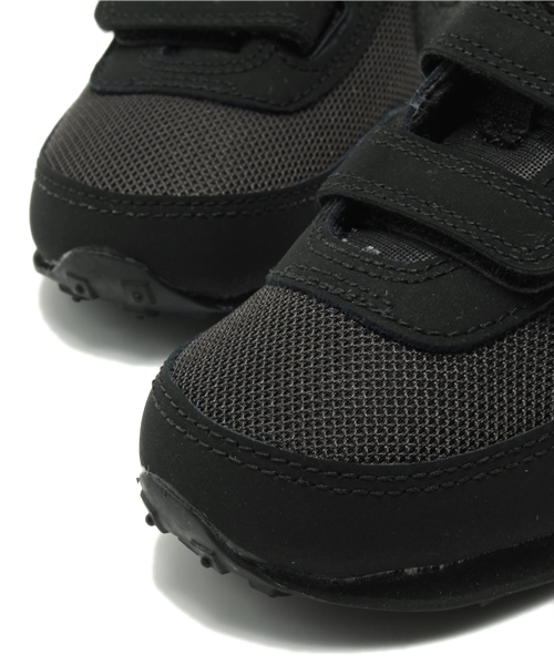 NIKE（ナイキ）の「ベビー キッズ ナイキ エリート トドラー NIKE ELITE TD 512118-088（スニーカー・キッズ・ブラック/ホワイト・14cm/16cm/15cm/12cm/13cm）」の5枚目の写真