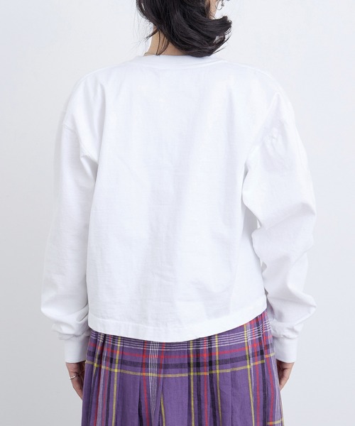 ADAM ET ROPE'(アダムエロペ)の「【CAMBER】crew neck long sleeve T short length(Tシャツ/カットソー・レディース・サックスブルー/ピンク/ベージュ/ホワイト・1)」の11枚目の写真