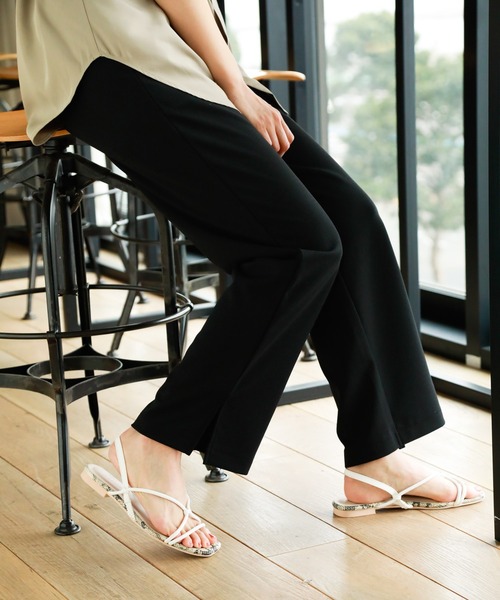 BAYFLOW(ベイフロー)の「ストレートドロストパンツ(その他パンツ・レディース・アイボリー/ライトブルー/ライトグリーン/ブラウン/ブラック・SMALL/MEDIUM)」の2枚目の写真