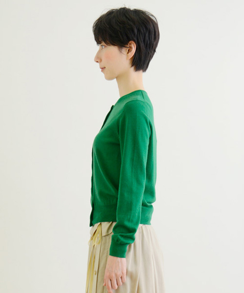 LA MARINE FRANCAISE（マリン フランセーズ）の「14Gサフィエッラ ショートカーディガン（カーディガン/ボレロ・レディース・オフホワイト/ブルー/ブラック/トップグレー/キャメル/グリーン・ONE SIZE）」の8枚目の写真