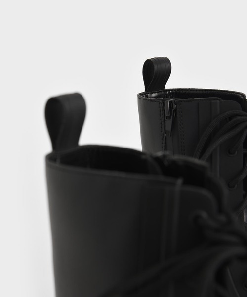 CHARLES & KEITH(チャールズ & キース)の「レースアップ カーフブーツ / Lace-Up Calf Boots(ブーツ・レディース・ブラック/グリーン系その他・22.5cm/23cm/23.5cm/24.5cm/25cm/25.5cm)」の8枚目の写真