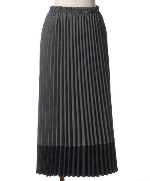 axes femme（アクシーズファム）の「バイカラープリーツスカート（スカート・レディース・キャメル/グリーン/チャコール・MEDIUM）」の19枚目の写真
