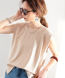 classicalelf | 滑らかシルキータッチ。華奢感、ショルダーパッドトップス(Tシャツ/カットソー)