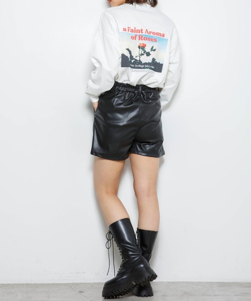 WEGO（ウィゴー）の「WEGO/グラフィックアソートロンT（Tシャツ/カットソー・レディース・ブラック/ブルー/アイボリー/ホワイト系その他/グリーン系その他/ブルー系その他/ダークグリーン/サックスブルー/ホワイト/スミクロ・FREE）」の15枚目の写真